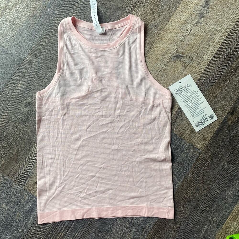 Lululemon Swiftly Tech High Neck Tank 2.0 Race